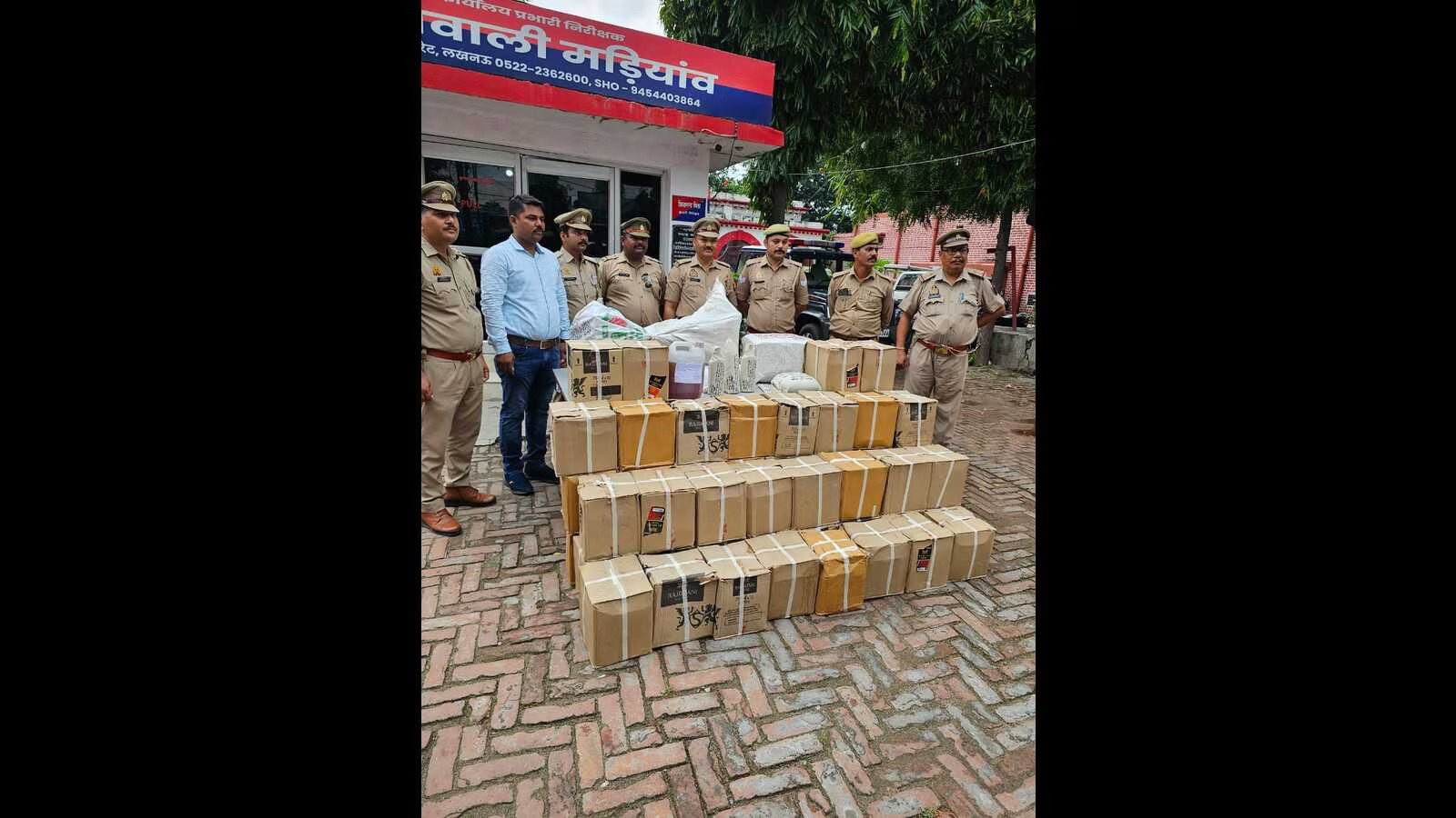 पुलिस ने किया अवैध शराब कारोबार का भंडाफोड़, दो संदिग्धों हुये गिरफ्तार
