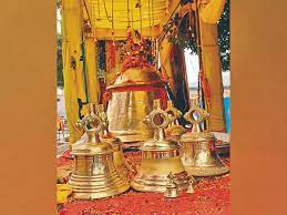अयोध्या राम मंदिर की शोभा बढ़ाने के लिए एटा से 2400 किलो का घंटा लाया गया