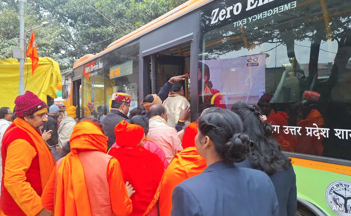 राम मंदिर में श्रद्धालुओं की भारी भीड़ के बाद, लखनऊ और अयोध्या के बीच बस सेवाएं हुई बंद