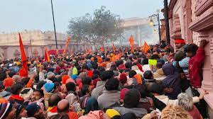 अयोध्या राम मंदिर ‘प्राण प्रतिष्ठा’ के बाद दर्शन के लिए उमड़ी भक्तों की भारी भीड़