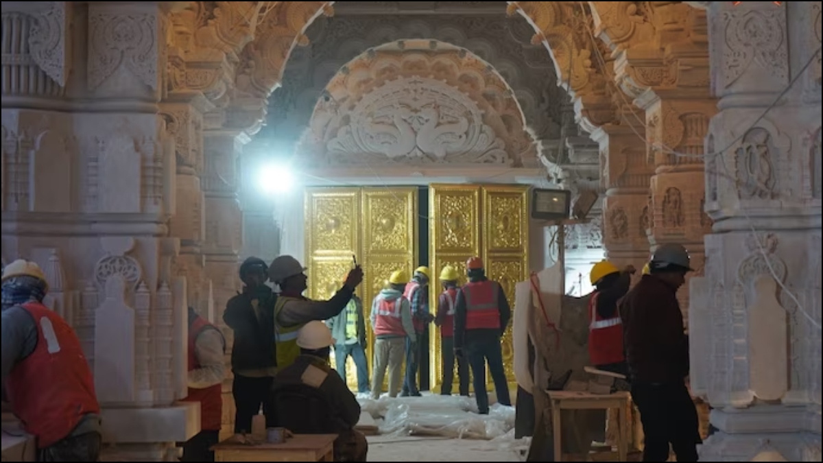 प्राण प्रतिष्ठा से पहले राम मंदिर के गर्भगृह का स्वर्ण द्वार तैयार, ट्रस्ट द्वारा साझा की तस्वीरें