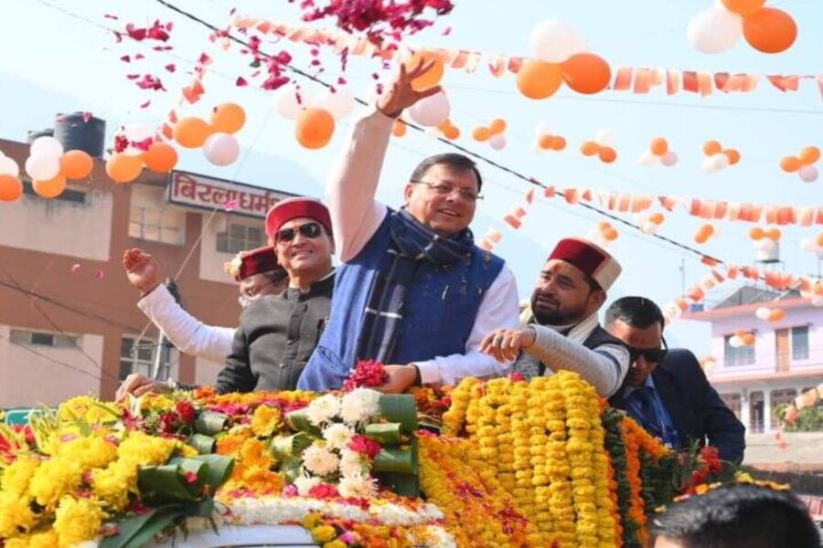 CM Pushkar Singh Dhami: लाभार्थी सम्मान समारोह के दौरान धामी का उत्तरकाशी में भव्य रोड शो