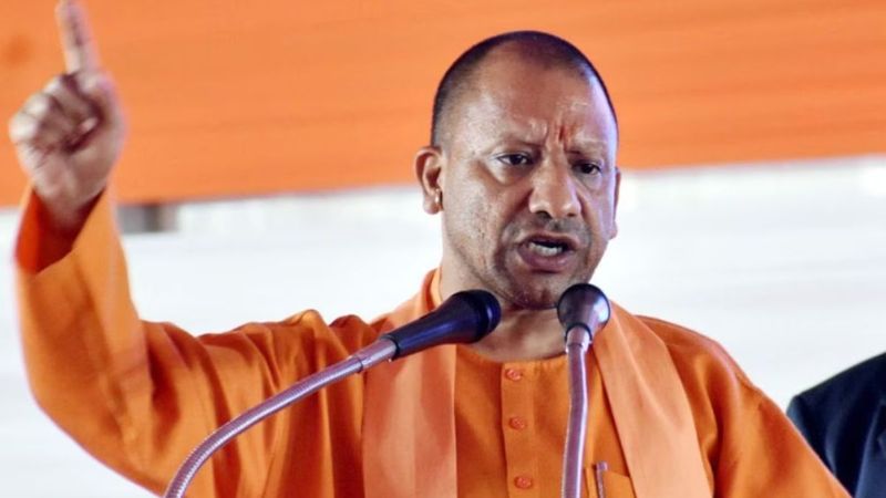 ‘पार्टी का इतिहास है संविधान का गला घोंटने का’, योगी आदित्यनाथ का कांग्रेस पर हमला
