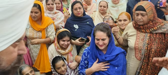 LS Election 2024: 20 मई को होने वाले मतदान से पहले प्रियंका गांधी का रायबरेली और अमेठी में प्रचार हुआ तेज