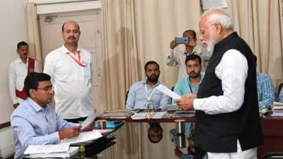 LS Election: सातवें चरण का नामांकन आज से शुरू, पीएम मोदी 14 मई को वाराणसी से करेंगे नामांकन दाखिल