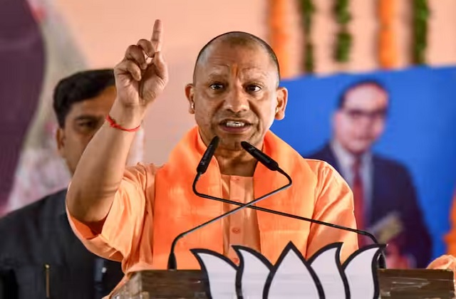 सीएम योगी ने इंडी गठबंधन पर साधा निशाना, ‘ इंडी गठबंधन सत्ता में आया तो औरंगजेब वाला जजिया कर वसूलेंगे