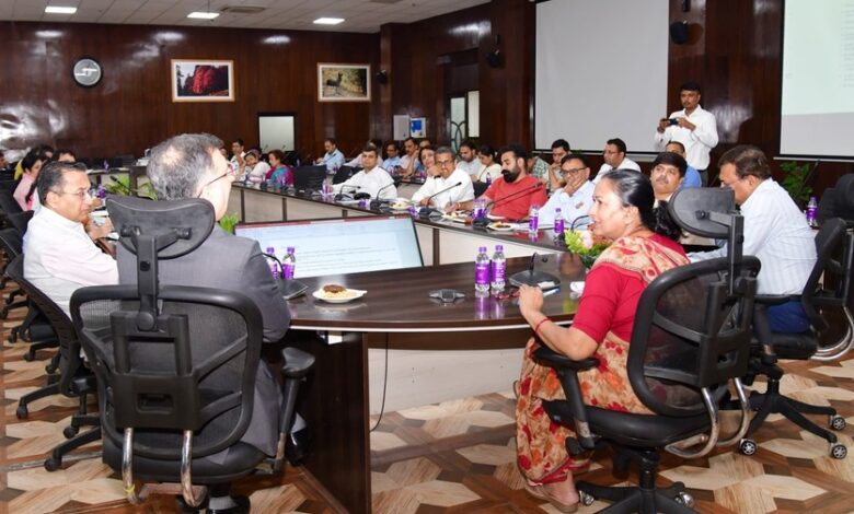 Uttarakhand News: टाटा ट्रस्ट युवाओं के लिए कौशल विकास प्रशिक्षण के साथ गांवों से पलायन को रोकेगा