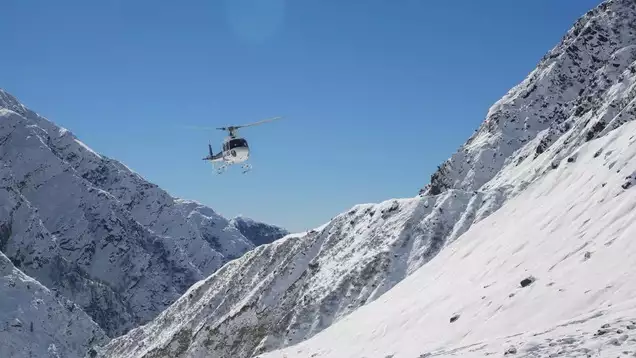 Uttarakhand News: अब हेलीकॉप्टर से कर सकेंगे आदि कैलास और ऊं पर्वत की यात्रा, 25 सितंबर से शुरू होने की उम्मीद