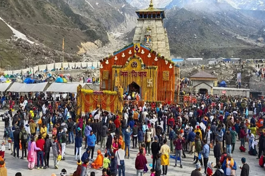 UK News : भैयादूज पर बंद रहेंगे धाम के कपाट, ओंकारेश्वर मंदिर के लिए प्रस्थान करेगी डोली