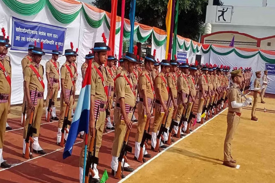 UK News – नई चुनौतियों के लिए बनानी होगी कार्ययोजना, पुलिस स्मृति दिवस के मौके पर बोले सीएम धामी