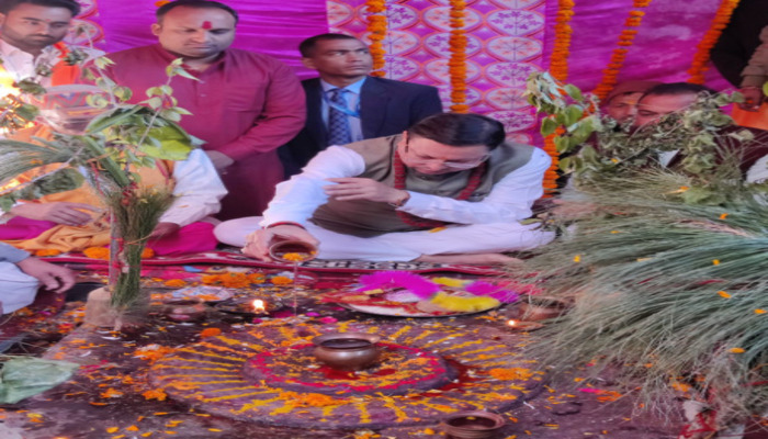 UK News: केदारनाथ उपचुनाव में बीजेपी और कांग्रेस के बीच कड़ी टक्कर, 20 नवंबर को मतदान