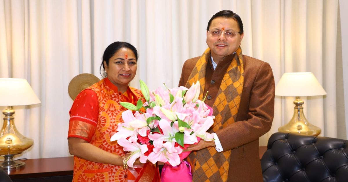 दिल्ली की नई सीएम रेखा गुप्ता से मिले सीएम धामी, दी बधाई और विकास को लेकर जताया भरोसा