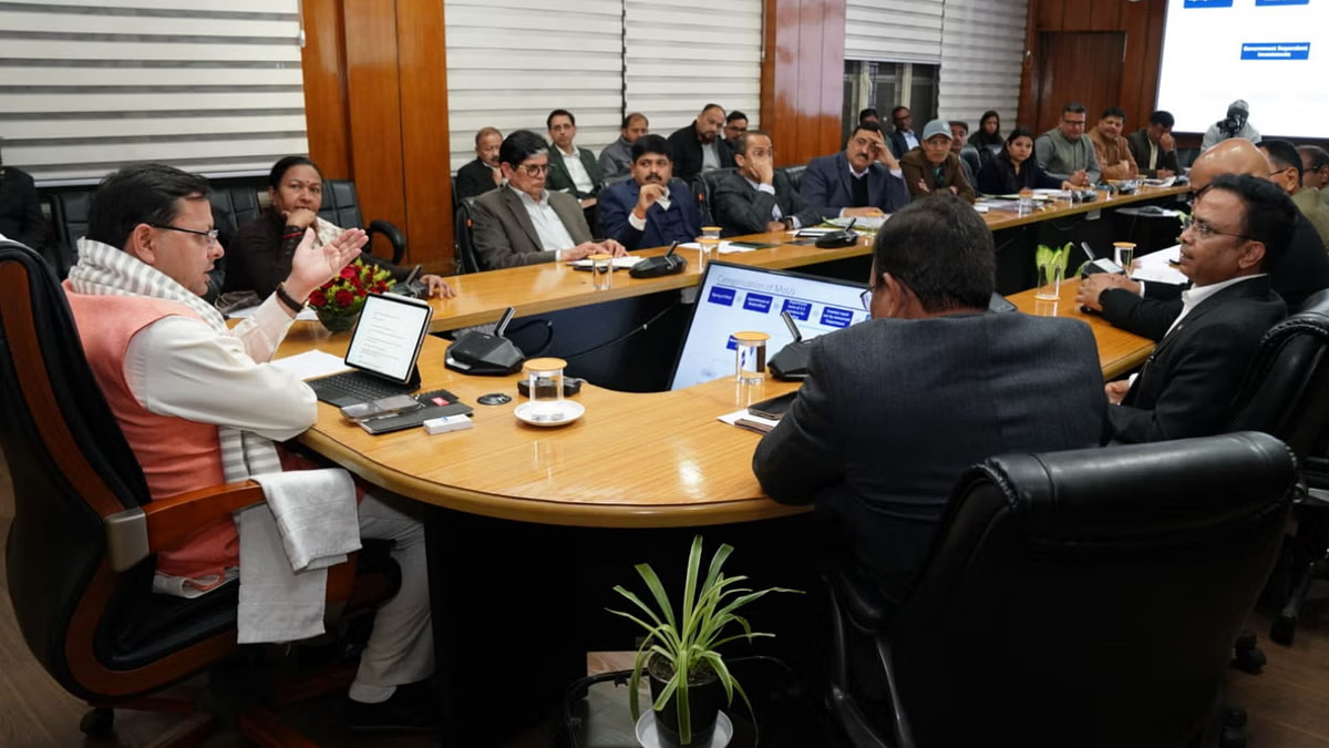 Uttarakhand Promotion Policy: कर्मचारियों की बड़ी जीत, पूरे सेवा काल में एक बार मिलेगी प्रमोशन मानकों में छूट