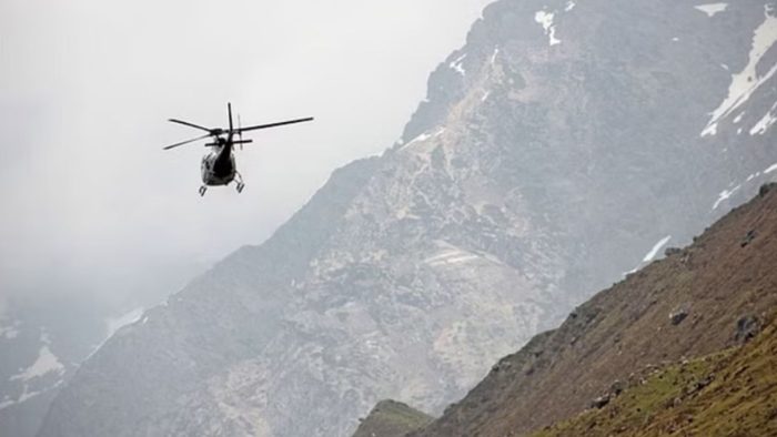 Kedarnath Dham : केदारनाथ में हेली सेवा हुई महंगी, किराए में करीब 46% की बढ़ोतरी