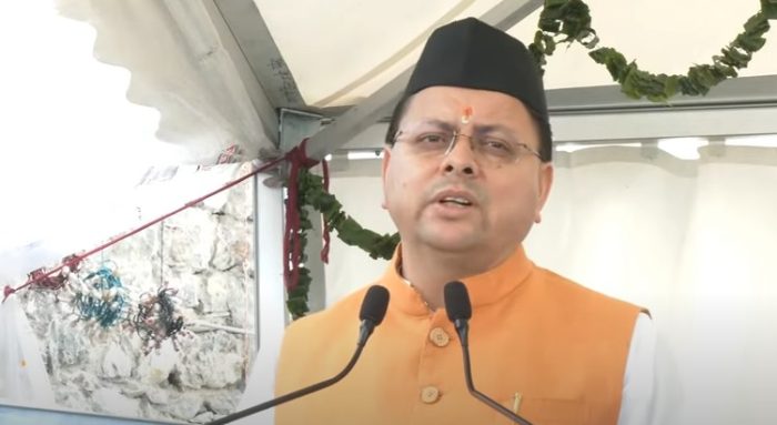 Uttarakhand : सीएम धामी की शहीदों को श्रद्धांजलि