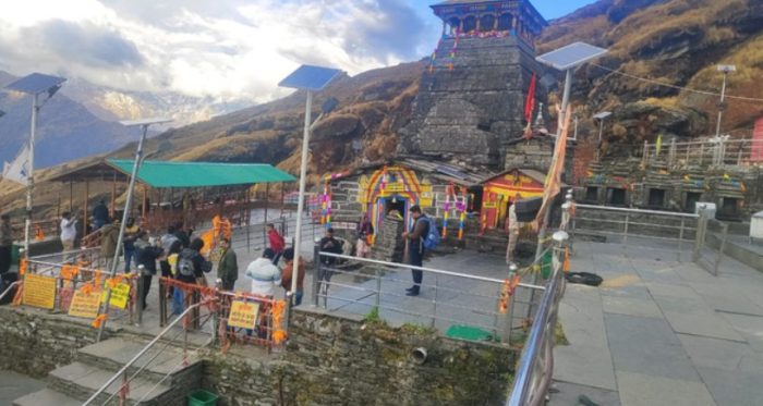 Uttarakhand : तुंगनाथ मंदिर के कपाट शीतकाल के लिए बंद,1.5 लाख श्रद्धालुओं ने किए दर्शन