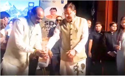 अल्मोड़ा दौरे पर सीएम धामी ने दी ₹138 करोड़ की योजनाओं की सौगात, SDG विजेताओं को किया सम्मानित