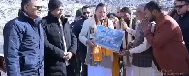 सीएम पुष्कर सिंह धामी ने किए बाबा केदार के दर्शन, राज्य की खुशहाली की कामना