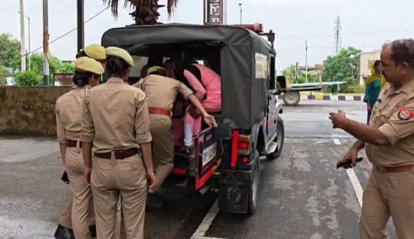 धर्मांतरण के बड़े खेल का पर्दाफाश, 12 आरोपी गिरफ्तार, पुलिस ने शुरू की जांच