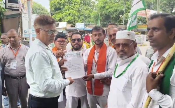 शामली में भारतीय किसान यूनियन चढ़ूनी ने 9 सूत्रीय मांगों को लेकर सौंपा ज्ञापन